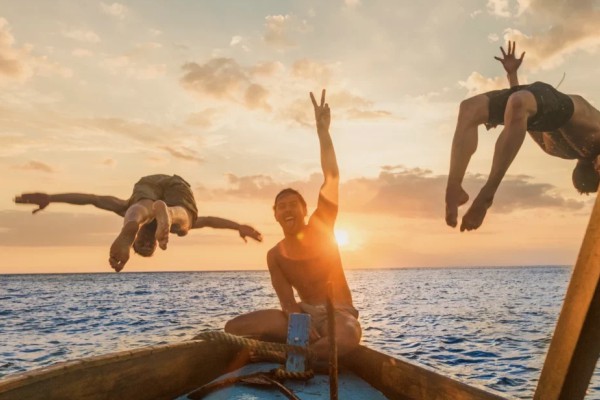 Shared Snorkeling And Sunset Trip