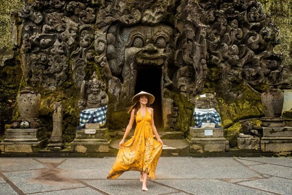 Ubud Temple and River Adventure Tour